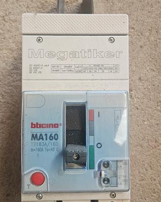 interruttore megattiker  BITICINO
