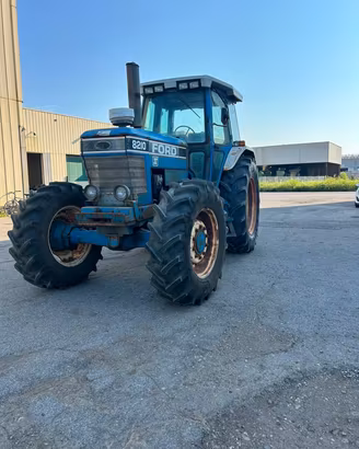 Ford 8210 III