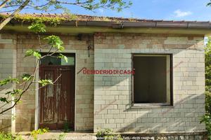 Casa, Piana degli Albanesi.