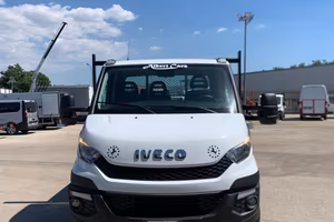 Iveco DAILY 35C17 PASSO 4100 CASSONE DA 5,20X2,30