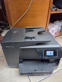 stampante WiFi multifunzione HP officejet pro 8710
