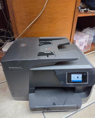 stampante WiFi multifunzione HP officejet pro 8710