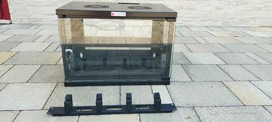 Armadietto rack da muro