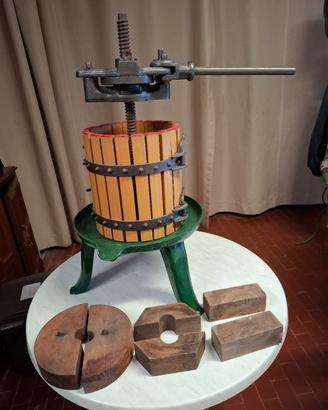 strettoio per vin santo