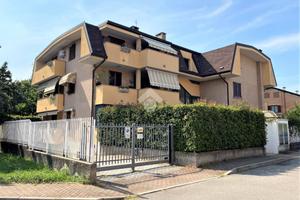 2 LOCALI A SOLARO
