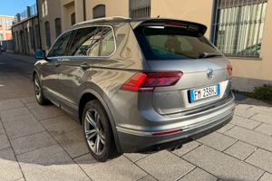 VOLKSWAGEN TIGUAN 2.0 150CV R-LINE 2017 EURO 6B