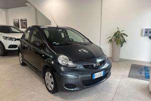 Toyota Aygo 1.0 12V VVT-i 5 porte Deep Ocean Conne