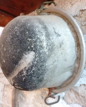 Vecchia caldera vintage diametro 30 cm.