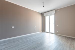 Trivano ristrutturato piazza IV Novembre