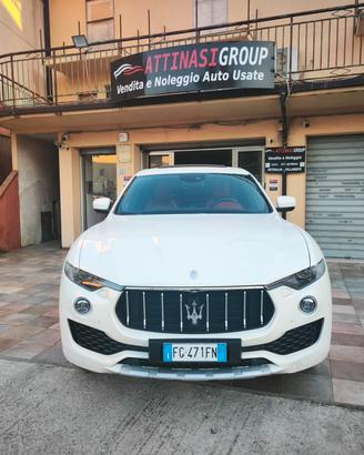 Maserati Levante SQ4 V6 430 CV TETTO