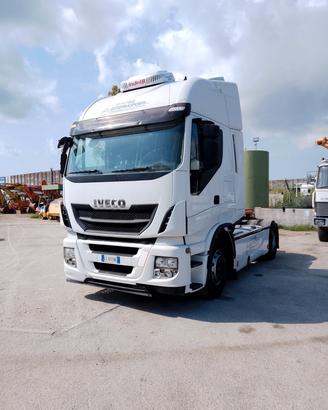 TRATTORE IVECO MAGIRUS AG (RIF. 979)