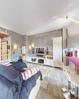SPLENDIDO TRILOCALE CON TERRAZZO -CORSO LANGHE-