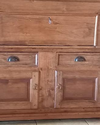 madia e credenza