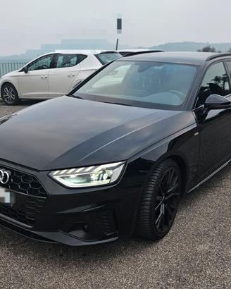 Audi A4 avant s line s tronic 