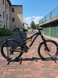 Pivot Mach 6 Carbon 27.5 taglia L
