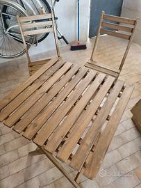 tavolino  da balcone + 2 sedie