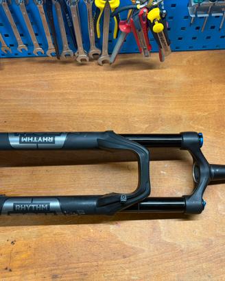 Forcella FOX 34 Rhythm 29” 150 mm MTB / E-MTB