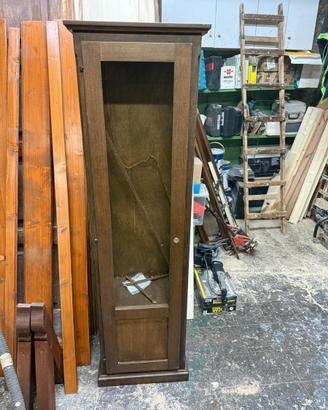 Credenza da sala in legno di castagno fatta a mano