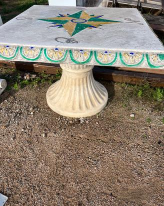 Tavolo da esterno