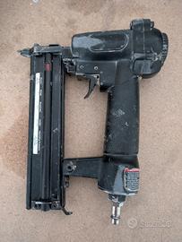 chiodatrice pneumatica