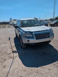 land rover freelender 2
