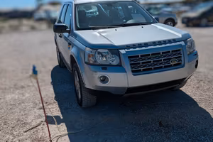land rover freelender 2