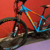Bici mtb Cube