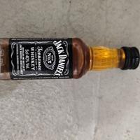 Bottiglia di jack daniel