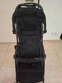 Passeggino leggero chicco