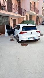 Wolkswagen golf 8  R line 1.5 tsi 150 cv