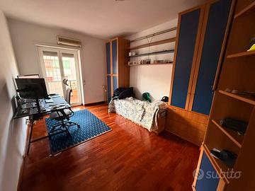 Camera Casal Bertone con balcone esclusivo