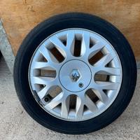 Cerchi in lega? 18555 15 senza pneumatico.