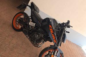 KTM DUKE 125 ABS 