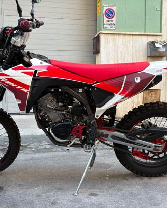 FANTIC XEF 125