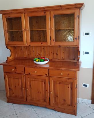 CREDENZA CON VETRINA IN PINO 