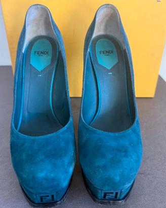 Scarpe FENDI con plateau in pelle scamosciata