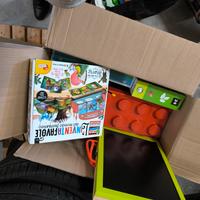 scatola piena di giochi fino a 5 anni