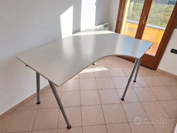Scrivania IKEA GALANT bianca 160 × 120 cm