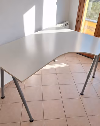 Scrivania IKEA GALANT bianca 160 × 120 cm