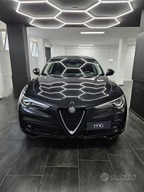 Alfa Romeo Stelvio 2.2 Turbodiesel 210 CV AT8 Q4 T