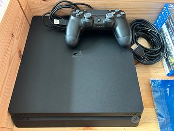 Play Station 4 Slim 1Tb