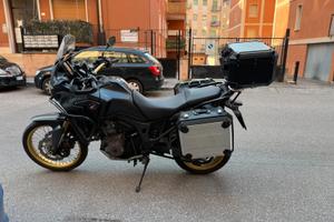 Honda africa twin CRF1000 (2019) total black