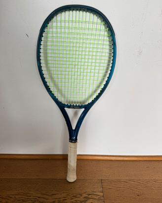 Yonex Ezone 100 300 gr 2021 manico 3