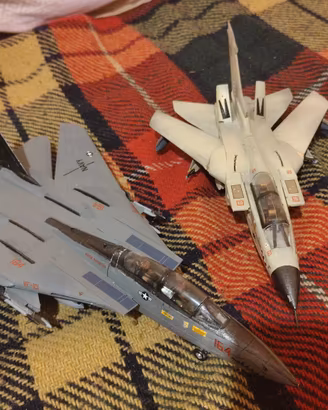 Coppia modellini F‑14 Tomcat – collezione unica