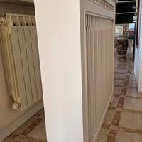 Copri termosifoni a griglia in legno