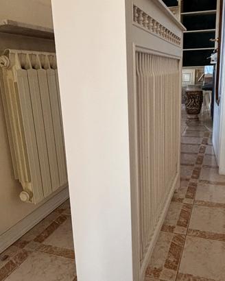 Copri termosifoni a griglia in legno