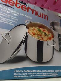 pentola con scolapasta inclusa