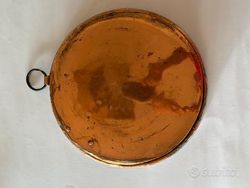 Teglia Antica in Rame con Toppa d'Epoca
