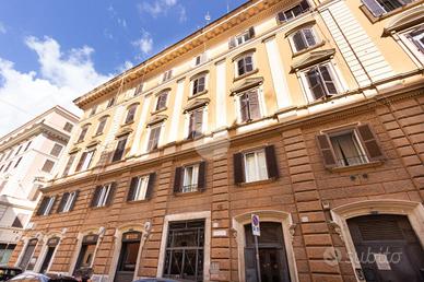 4 LOCALI A ROMA