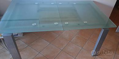 tavolo cucina vetro temperato